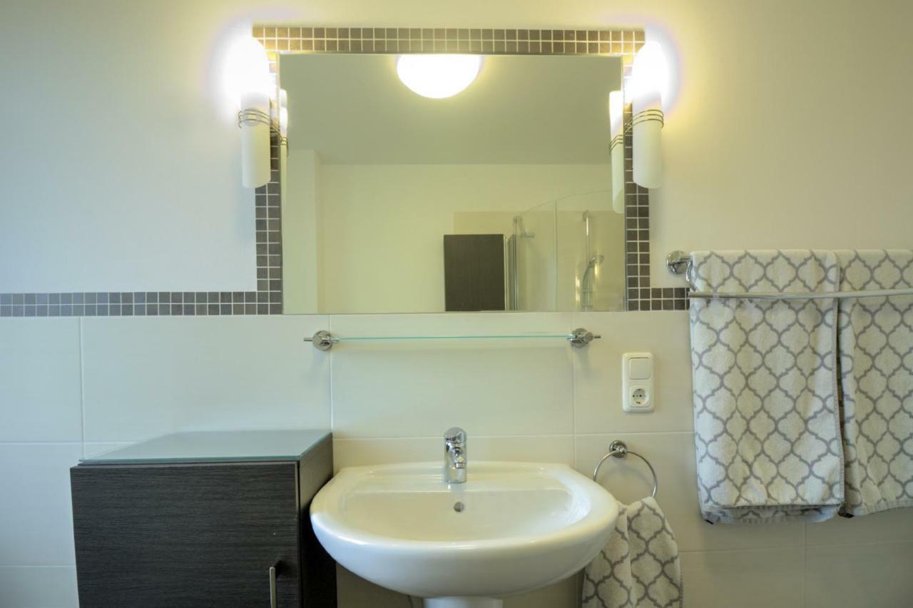 Haus Carolin Dangast Apartment ฟาเรล ภายนอก รูปภาพ